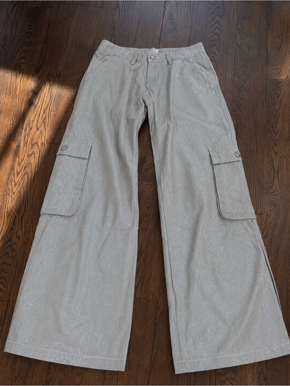 Liu Jo Light Gray Wide-Leg Cargo Pants with Subtle Shimmer Sz 10
